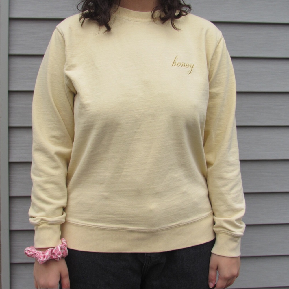 yellow brandy melville sweatshirt